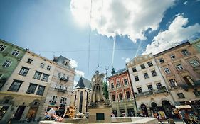 Rynok Square - The Very Center Of Lviv Apartment